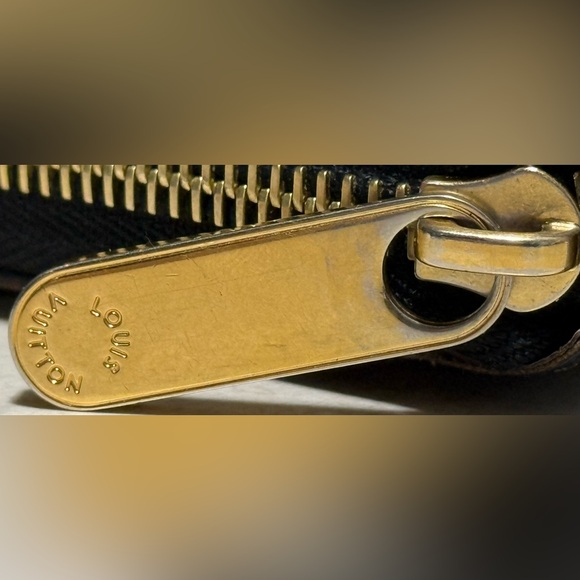 Louis Vuitton Multicolor Zippy Wallet - Picture 8 of 14